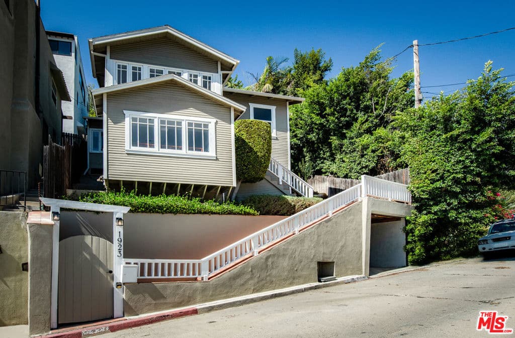 1923 Mayview Drive