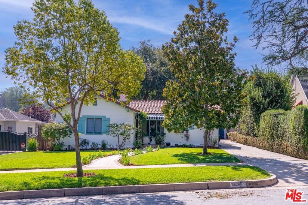 150 Arlington Drive