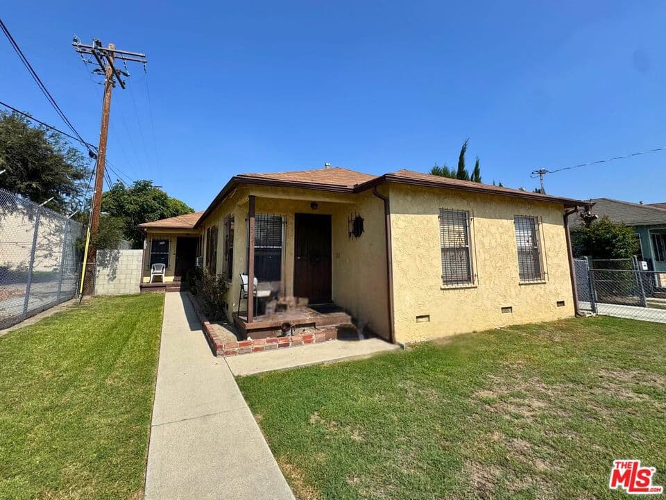 315 E Elm Street
