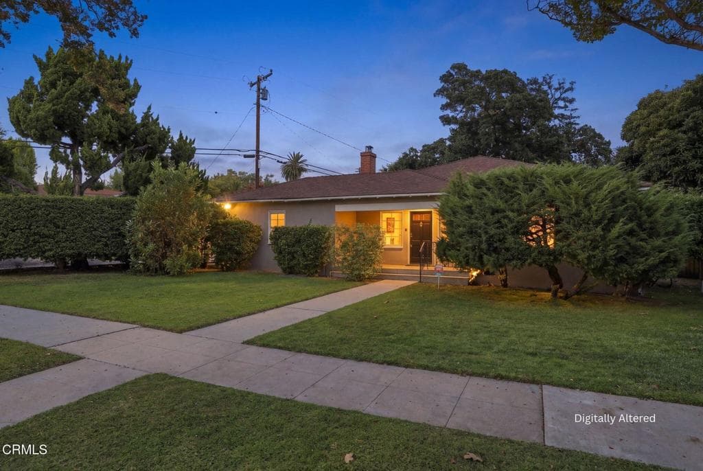 1582 Ganesha Place