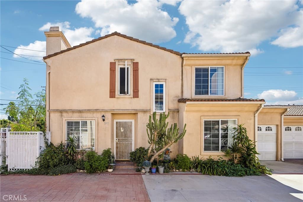 3947 La Rica Avenue A