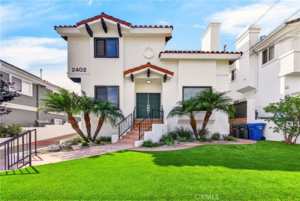 2402 Clark Lane A