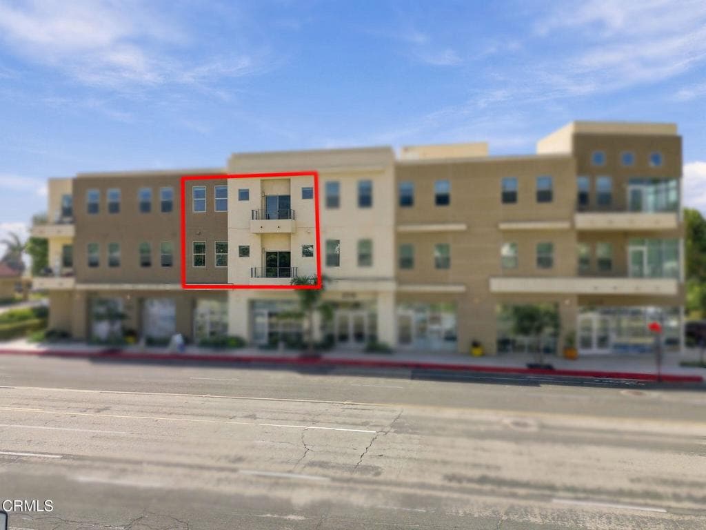 2218 E Main Street 303