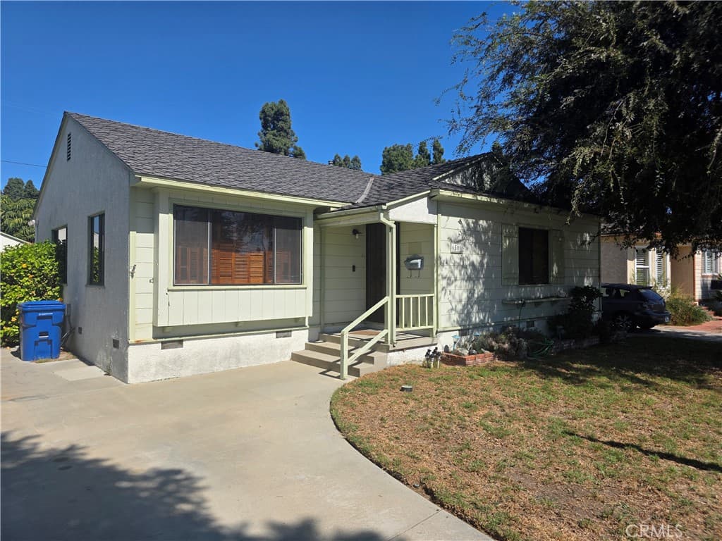 6509 E Harco