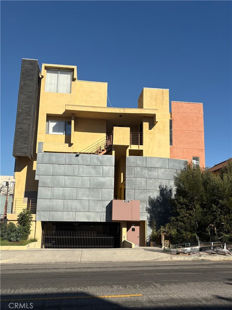 434 S Westmoreland