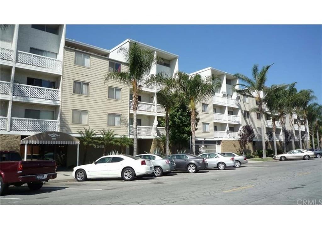 3565 Linden 115