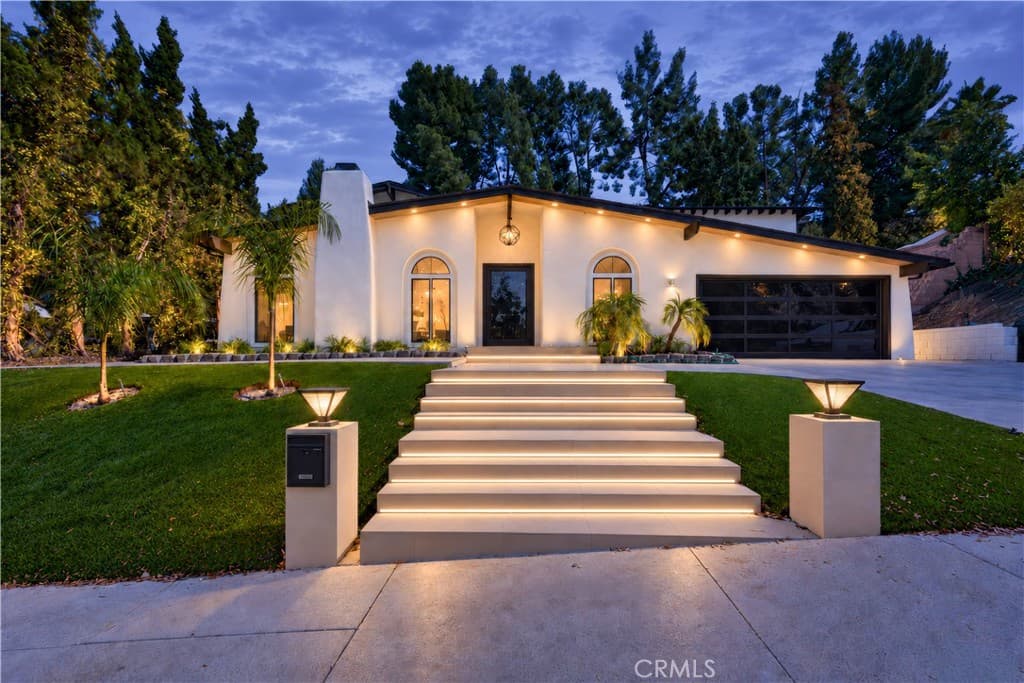 4348 Topanga Canyon Boulevard