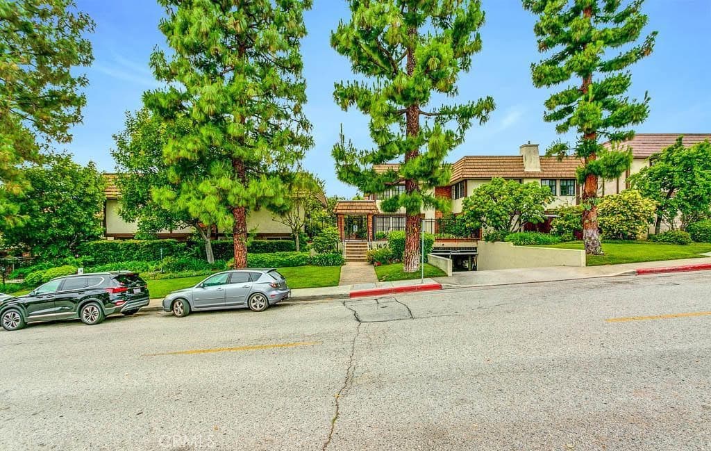 1429 Valley View Road 18