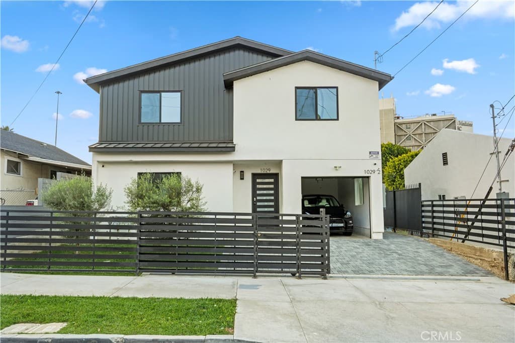 1029 Lord Street