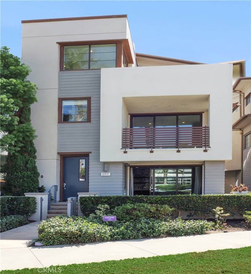 12837 W North Seaglass Circle