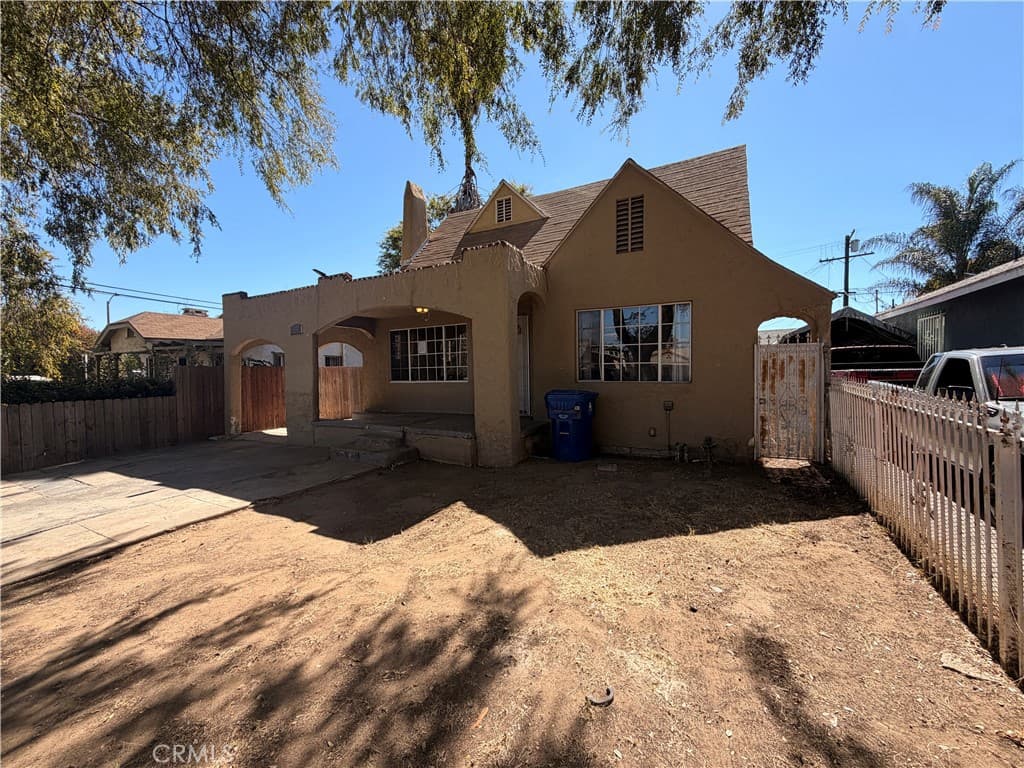 604 W 105th