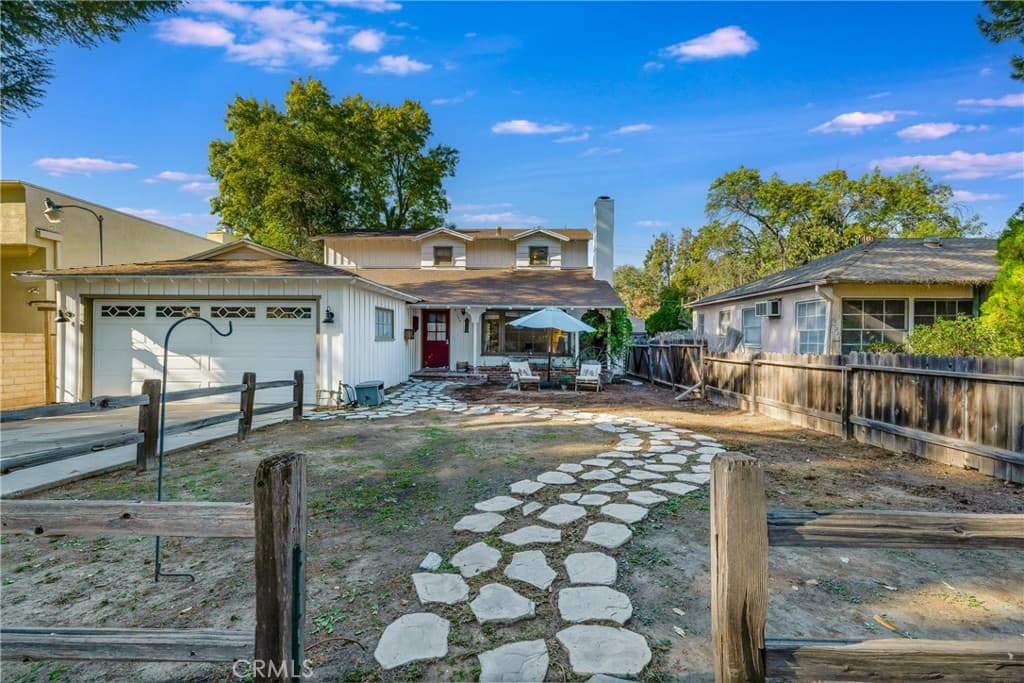 21235 Dumetz Road