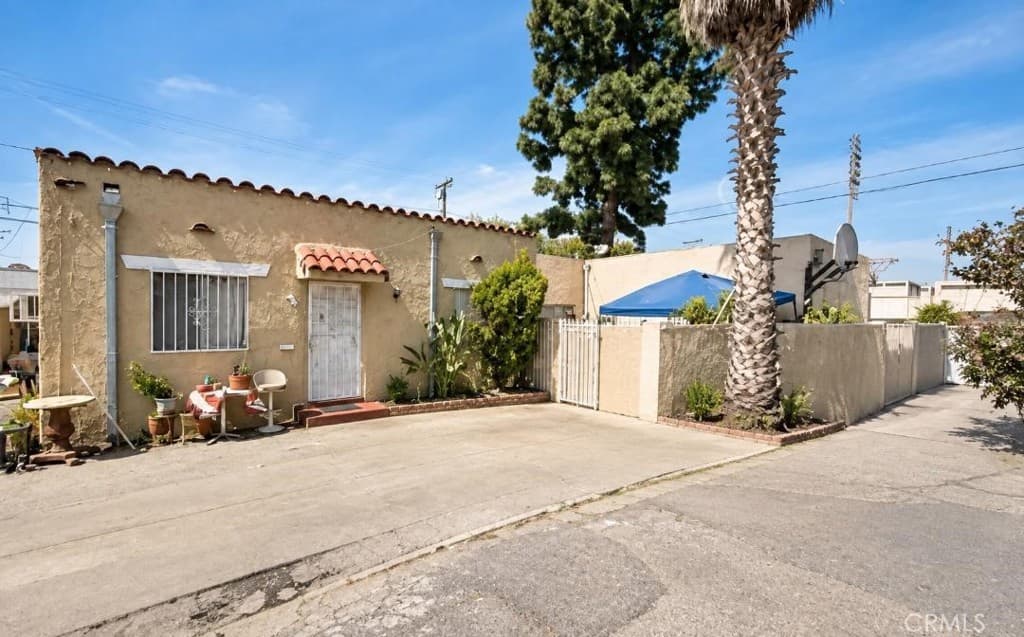4305 Florence