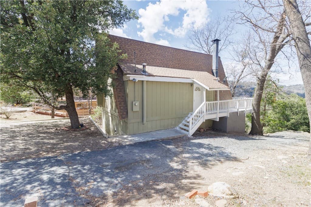 1415 Golden Rule Lane
