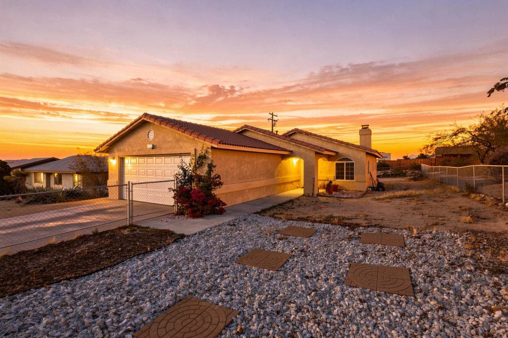 6829 Quail Spring Avenue