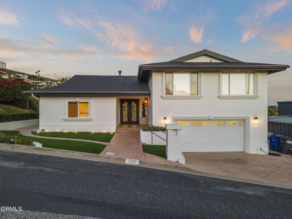 542 Valley View Way