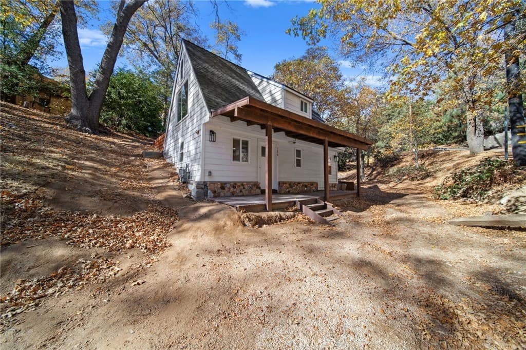180 Glen Avon Dr