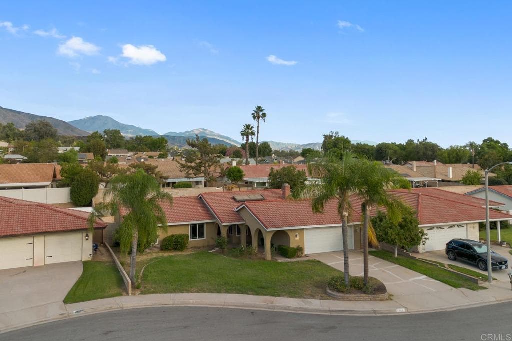 2905 Indian Canyon Court