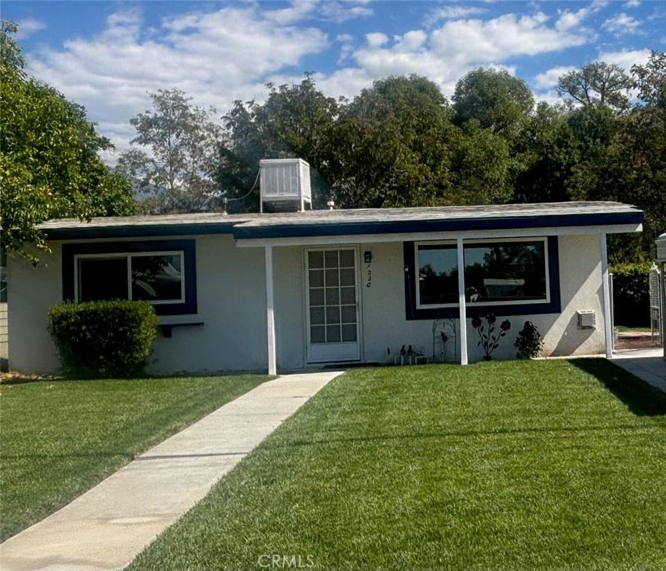 1220 Amethyst Avenue