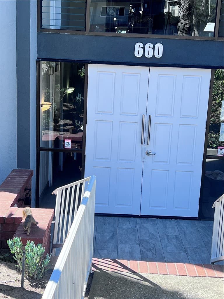 660 The Village