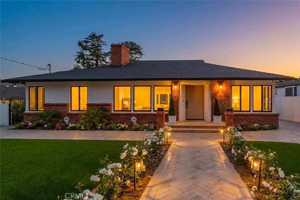 941 Sherlock Drive