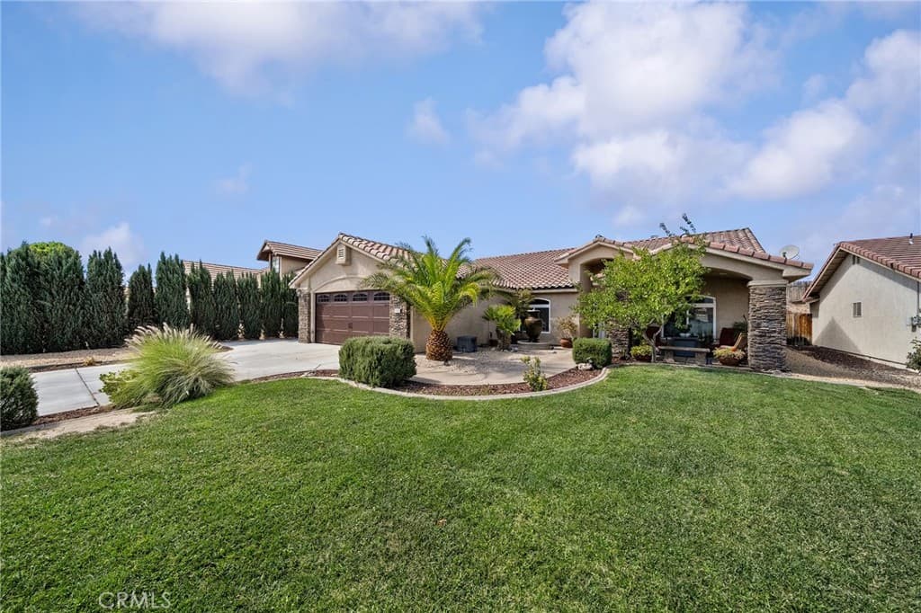 27492 Silver Lakes
