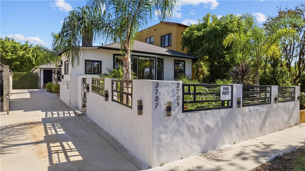 3707 Valleybrink 3707-3709