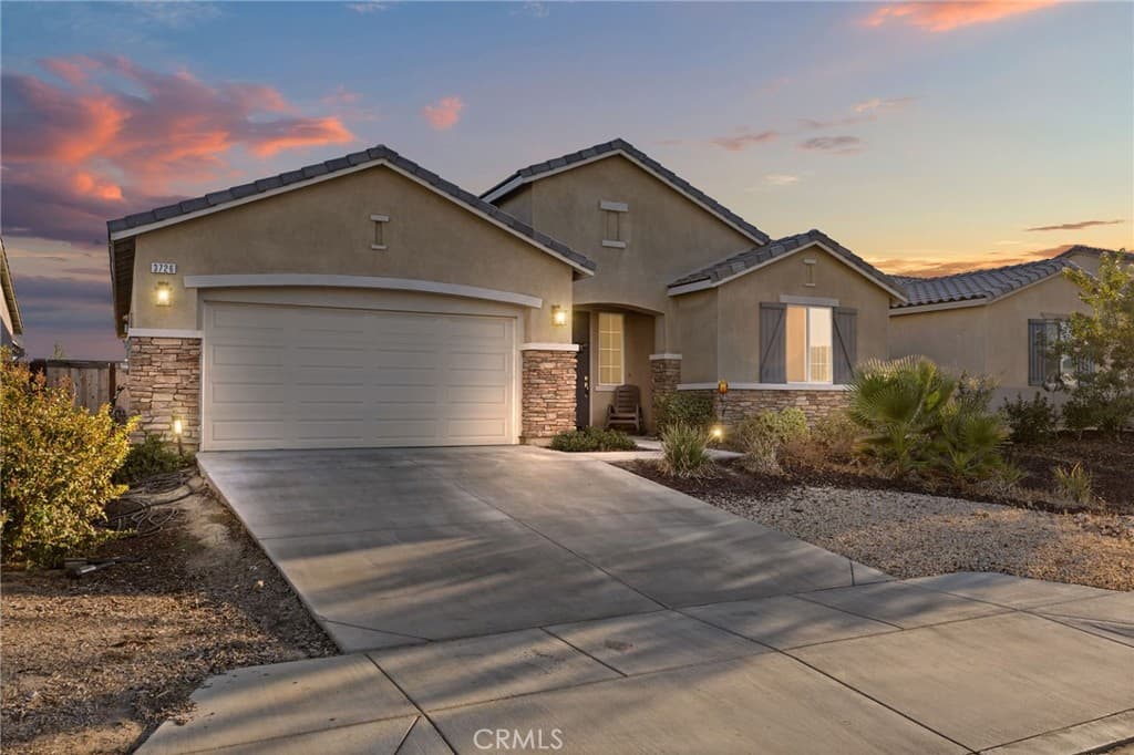 3726 Birchwood
