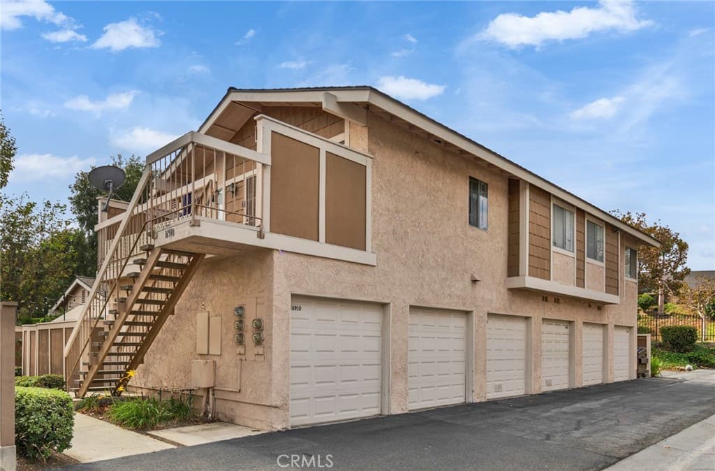 16910 Chalford Court