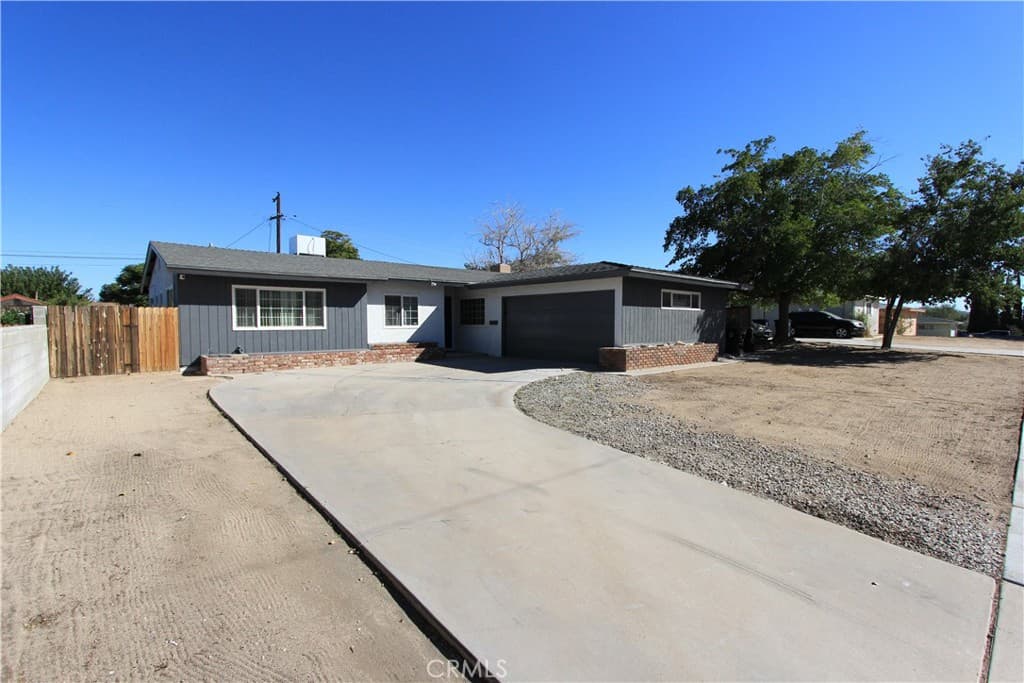 16258 Forrest