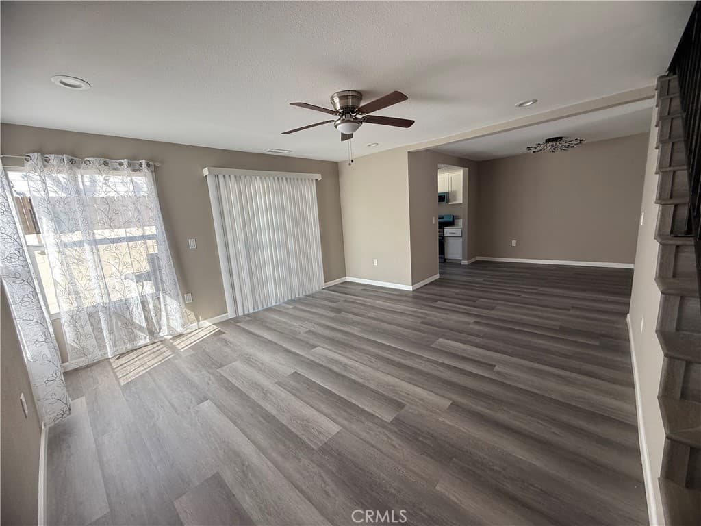8920 Summerwood