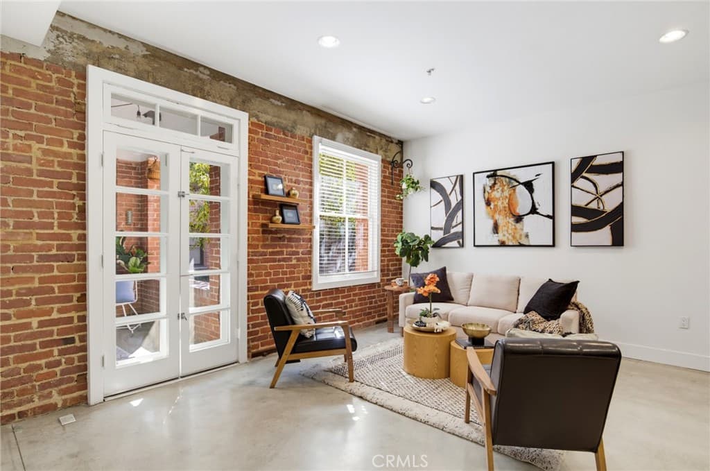 139 S Los Robles Avenue 102
