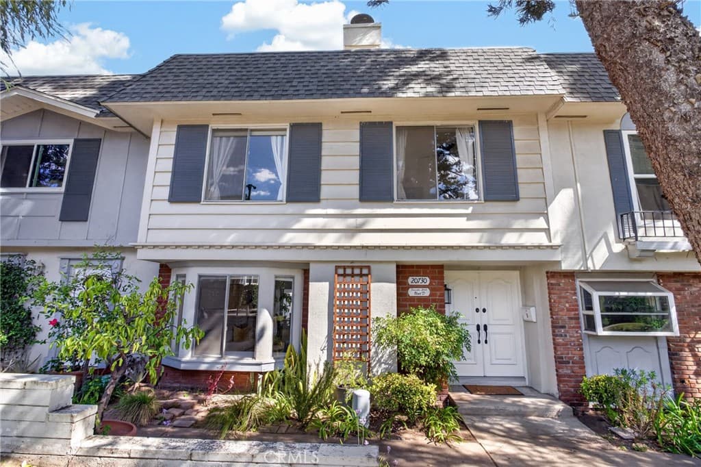20730 Devonshire D