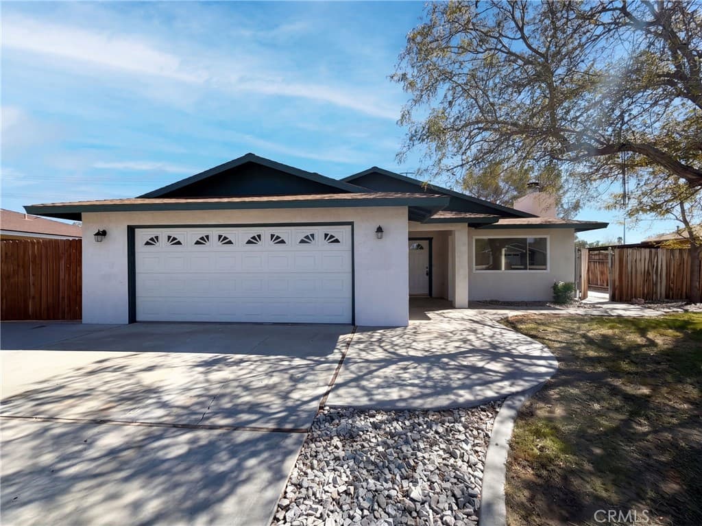 1110 N Las Posas Court