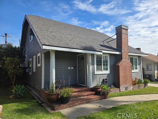 504 N 1st Street