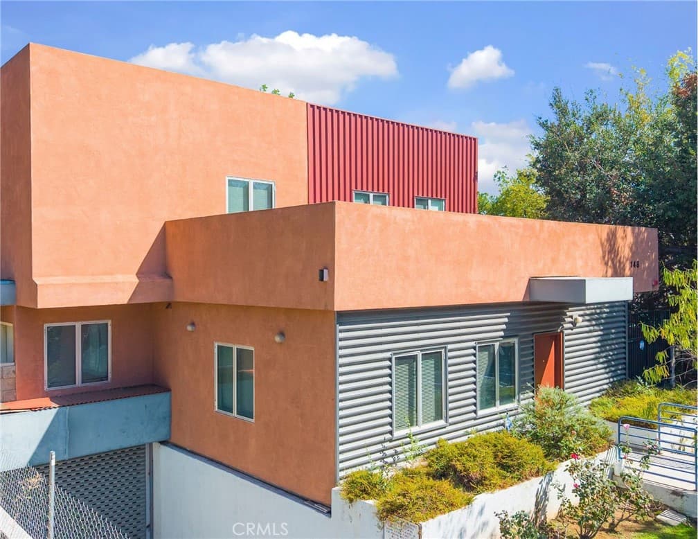 148 N Mar Vista Avenue