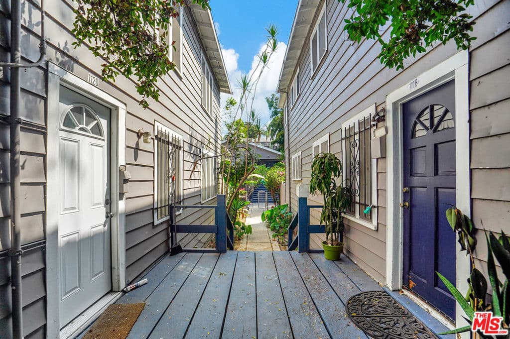 1118 Sanborn Avenue
