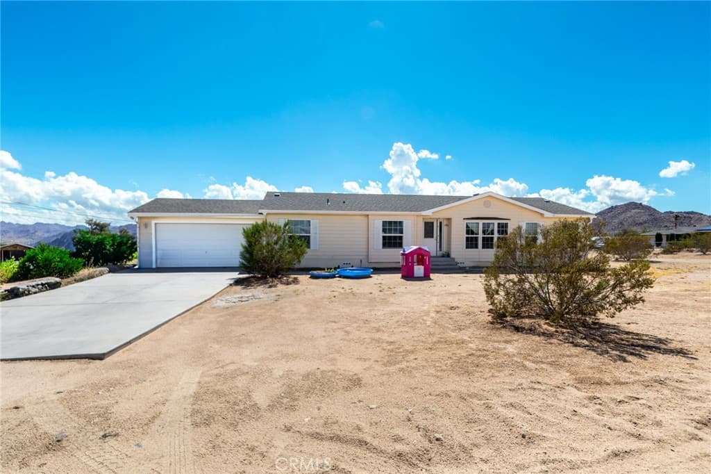 61949 Calle Las Sierras
