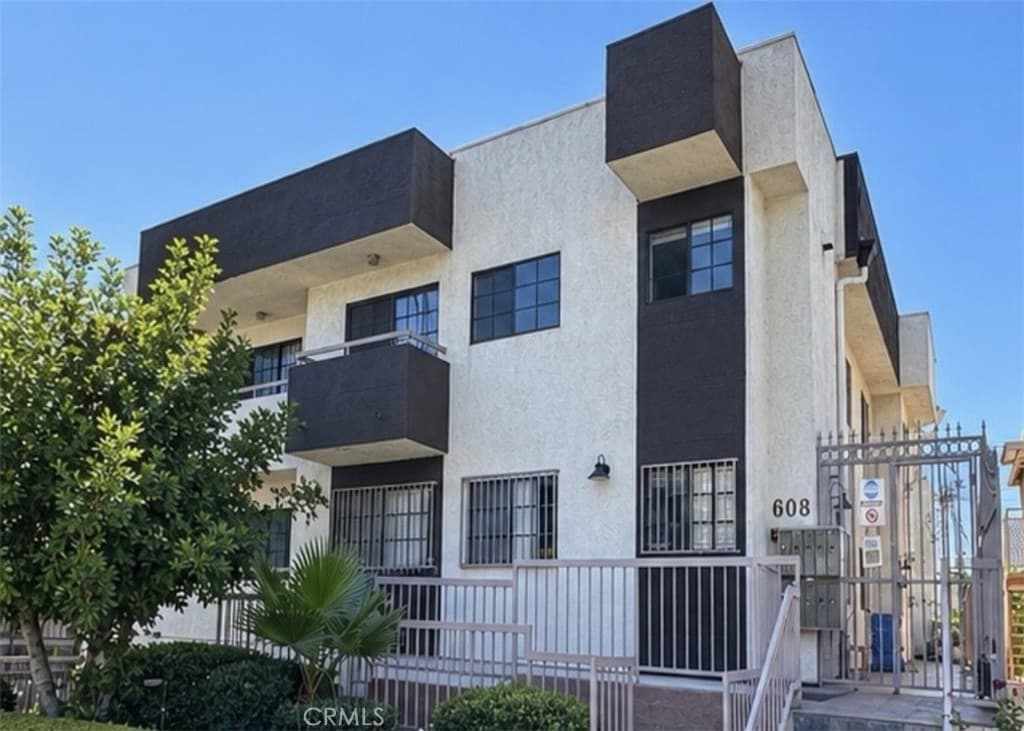 608 Glenwood Road