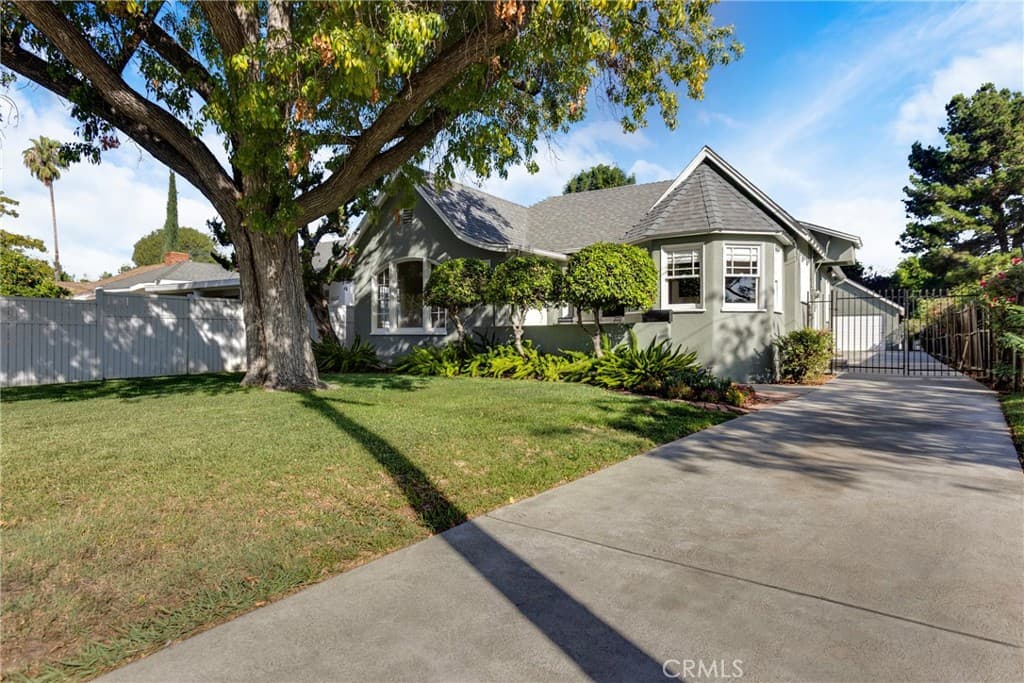 14127 Lemay