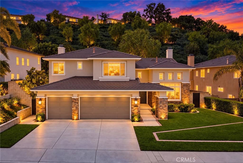 3125 S Ridge Point Dr