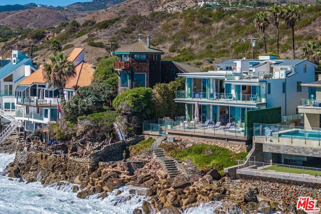 24380 Malibu Road