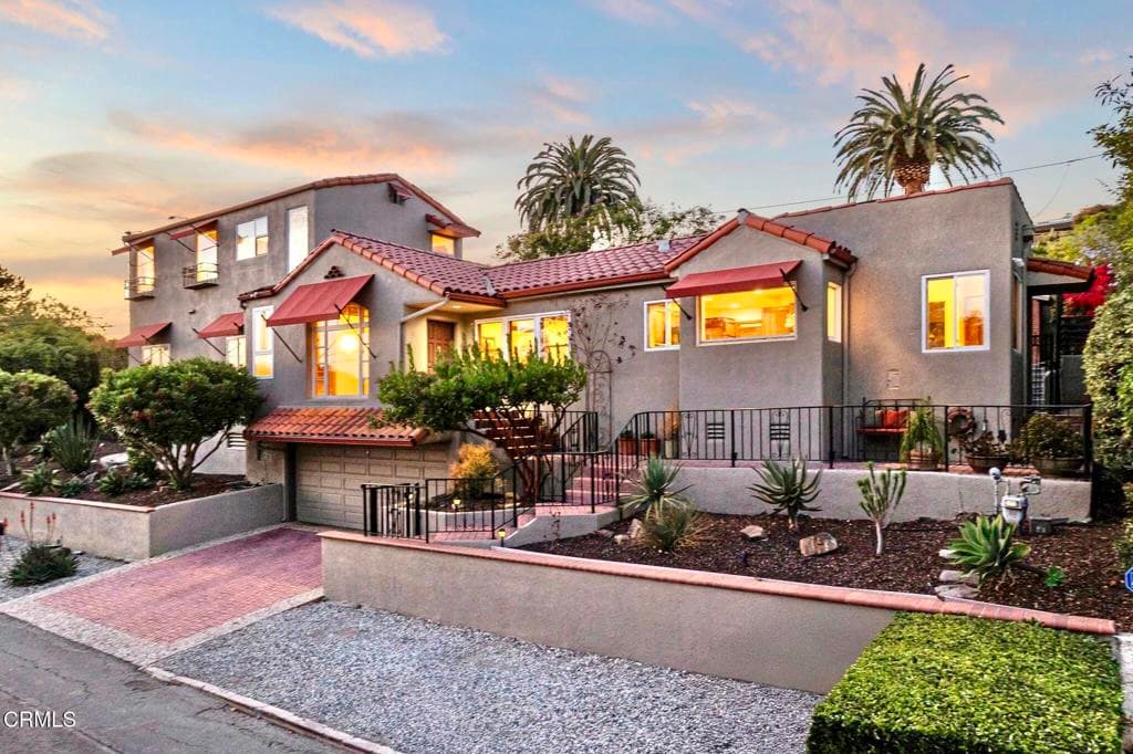 1489 Brodiea Avenue