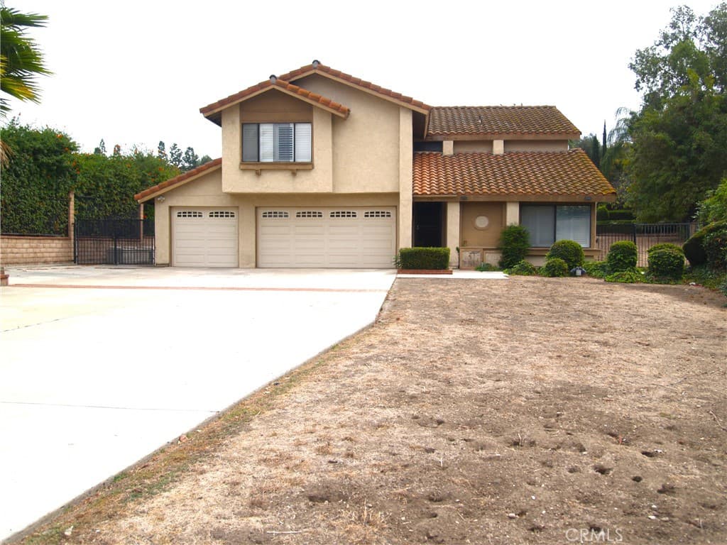 110 Horseshoe Circle