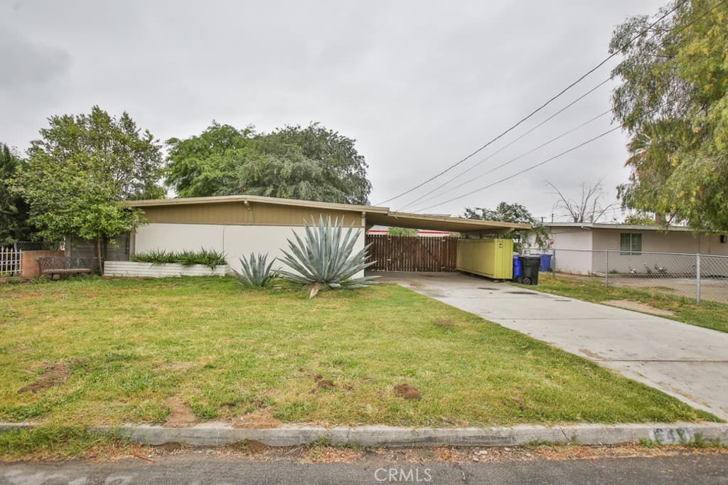643 W Ramona Drive