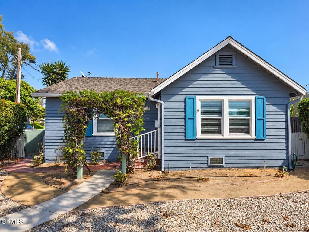 360 N Ventura Road