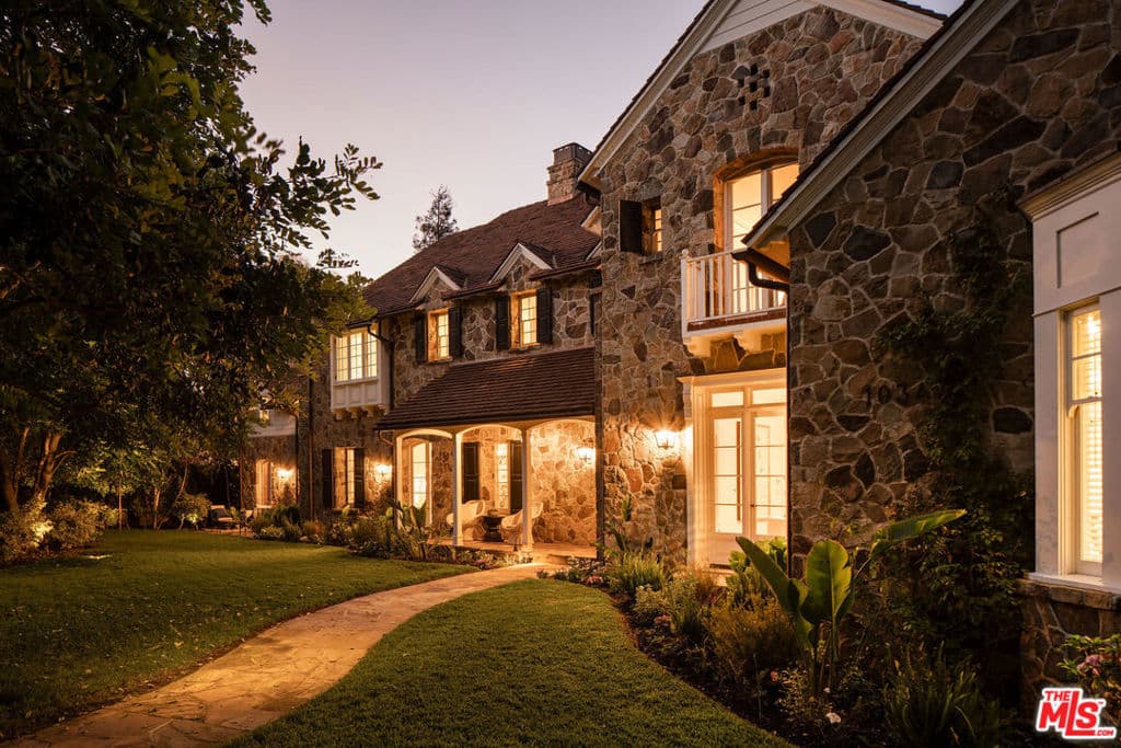 10343 Valley Spring Lane