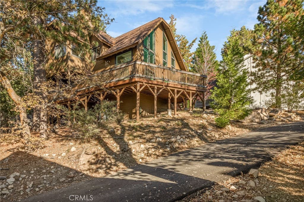 183 Grizzly Road