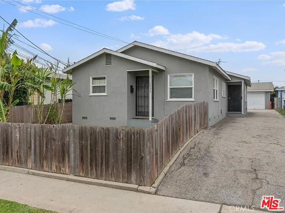 1333 Ronan Avenue
