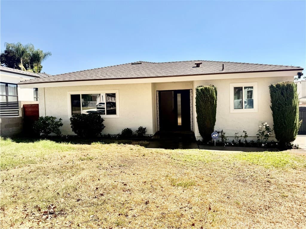 1216 Alameda Avenue